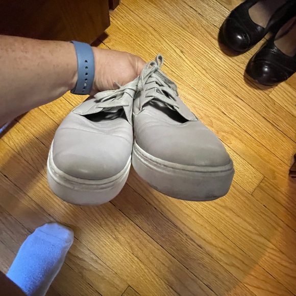 Eileen Fisher Gray Leather size 11 - Picture 3 of 3